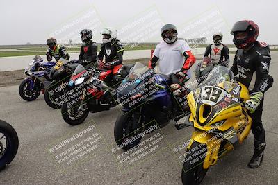 media/Nov-29-2025-TrackDaz (Sat) [[10ae2d9bce]]/Around the Pits/